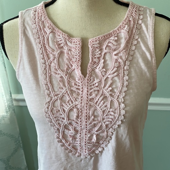 Talbots pale pink sleeveless shirt Size Small Petite - Picture 2 of 5